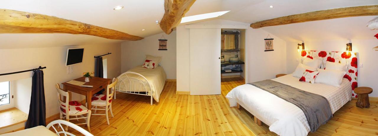 La Cheneviere Bed & Breakfast Saint-Rémy-de-Chargnat Eksteriør bilde