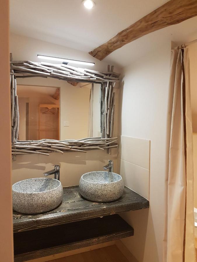 La Cheneviere Bed & Breakfast Saint-Rémy-de-Chargnat Eksteriør bilde